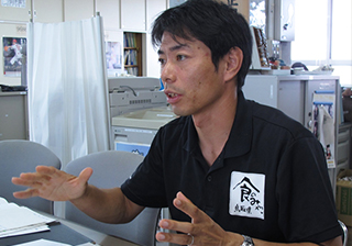 伊垢離(いごり)孝明さん